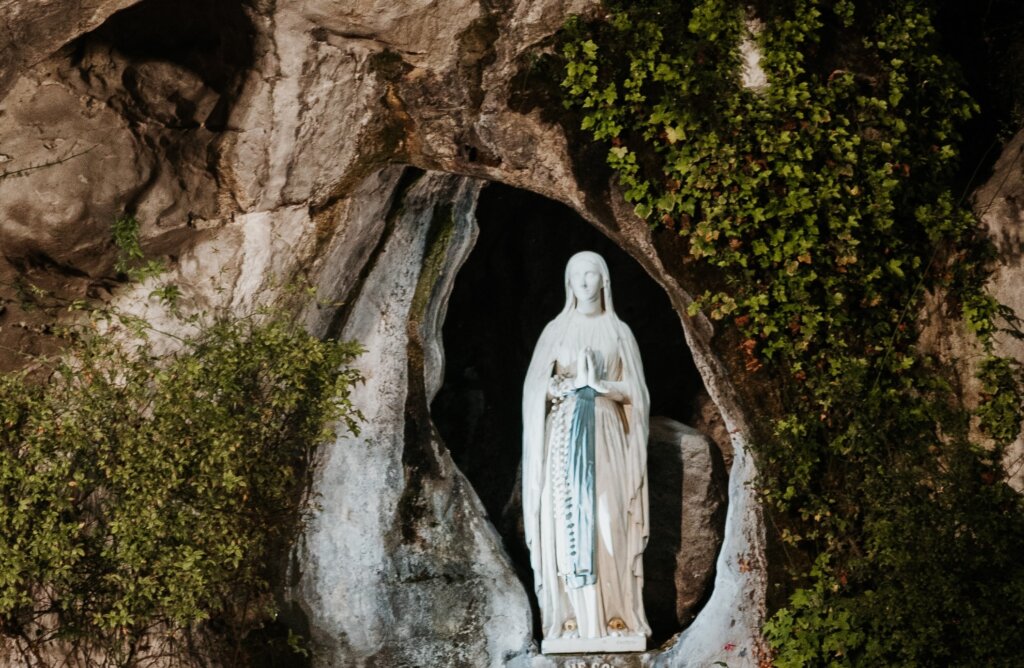 The grotto of Lourdes